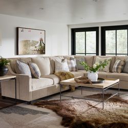 Nehlig's Furniture - Visit our Universal Furniture showroom to see the Bench-made Difference!