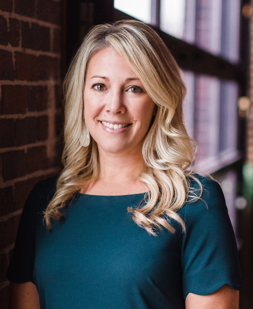 LAURA HALL FOWLER & HALL GROUP Updated July 2024 1213 W Lamar