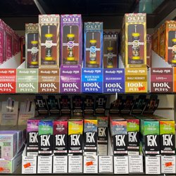 Star Pipes And Hookah