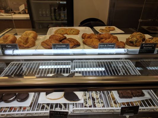 The Bagel Table by null