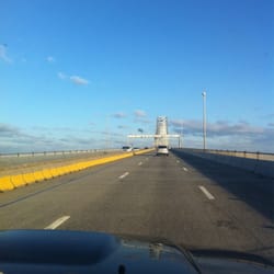 Commodore Barry Bridge