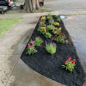 All Season Landscape Management - The finished product, a beautiful new flower bed! (After) - Landscaping Near Me All Season Landscape Management - The finished product, a beautiful new flower bed! (After) - Landscaping Near Me