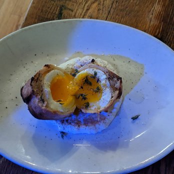 The Parlor - Pocket Pocket - Pizza Near Me - Dobbs Ferry, New York