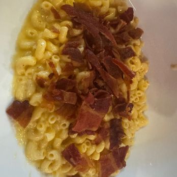 Flying Pig Tavern and Tap - Mac-and-cheese with bacon added - Burgers Near Me - Limerick, Pennsylvania