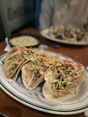 Skinnys Cantina by null