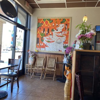 Yuma Thai Cuisine - Counter - Thai Near Me - Yuma, Arizona