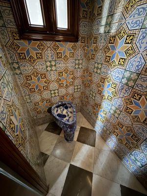 Palau Güell by null