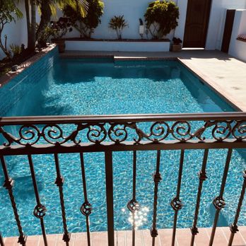 American Best Remodeling - Front courtyard pool - General Contractors Near Me American Best Remodeling - Front courtyard pool - General Contractors Near Me