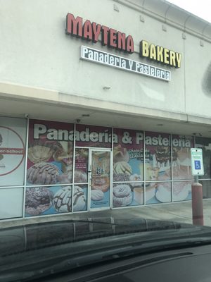 Maytena Bakery by null