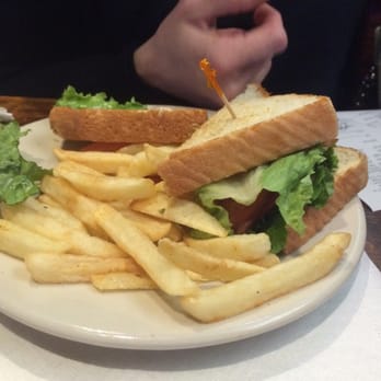 Tailgator's Pub & Grill - BLT - New American Near Me - Magnolia, Texas