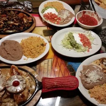 Fiesta Tequila Bar & Grill - Mexican Near Me - Rockford, Illinois