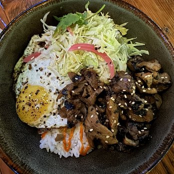 LOCAL Public Eatery Terry Ave - Bbq beef bowl...must try - Bars Near Me - Seattle, Washington