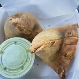 2 Veg Samosa