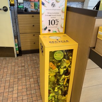 L'Occitane en Provence - Recycling old bottles and containers - Cosmetics & Beauty Supply Near Me - Walnut Creek, California L'Occitane en Provence - Recycling old bottles and containers - Cosmetics & Beauty Supply Near Me - Walnut Creek, California