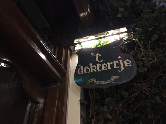 Café De Dokter by null