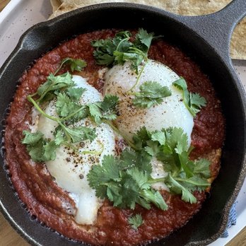 Common Craft - Shakshuka - Beer Bar Near Me - Boston, Massachusetts Common Craft - Shakshuka - Beer Bar Near Me - Boston, Massachusetts