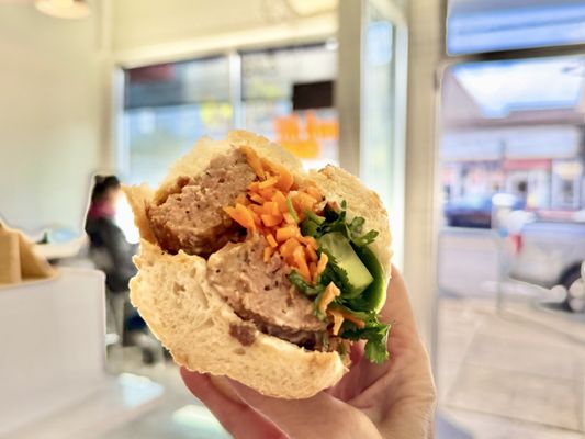 Banh Mi Crunch by null