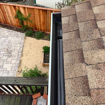 Elite Building Services - Clean gutters that were filled with pine needles beforehand. - Window Washing Near Me - San Jose, California