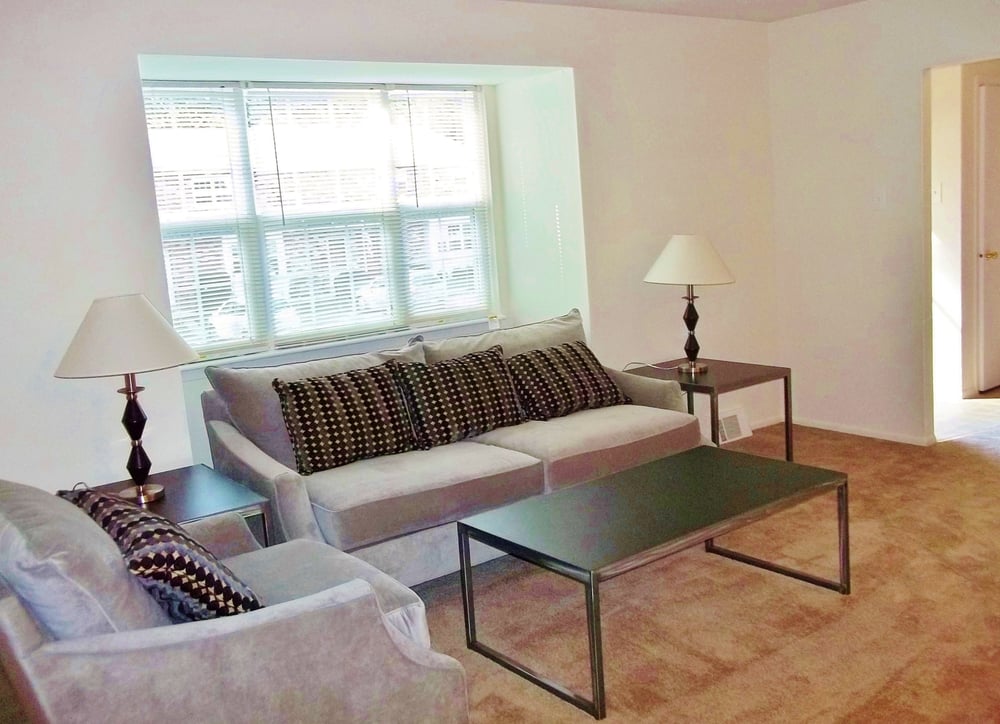 PAOLI PLACE SOUTH VALLEY TOWNHOMES Updated October 2024 20 Photos