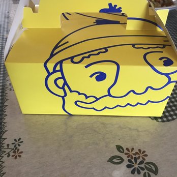 Beard Papa's - Desserts Near Me - Cupertino, California