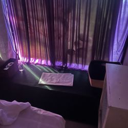 New City Sky Bodywork & Foot Spa - Setup in the room