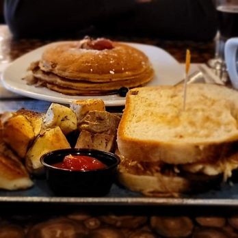 TownHall - Vegan eggwich! - New American Near Me - Cleveland, Ohio TownHall - Vegan eggwich! - New American Near Me - Cleveland, Ohio