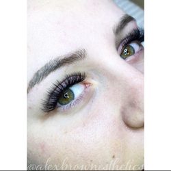 Alex Brown Esthetics - Volume lashes