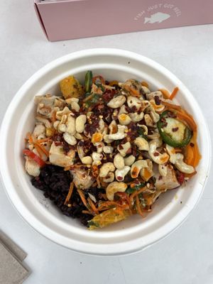 Sweetfin Poke Del Mar by null