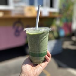 Baya Bowls - Orange dreamsicle w/ spirulina