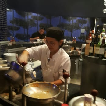 Ocean Trail - Our chef Tip at work - Seafood Near Me - Scottsdale, Arizona
