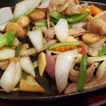 Tian Fu - a pan of stir fried vegetables - Chinese Near Me - Brossard, Quebec Tian Fu - a pan of stir fried vegetables - Chinese Near Me - Brossard, Quebec