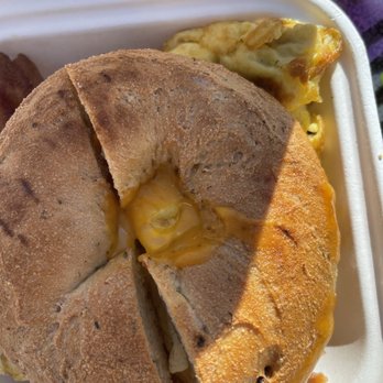 Jack's Bistro & Famous Bagels - Bacon egg'l with sun dried tomato bagel - Bagels Near Me - Carpinteria, California