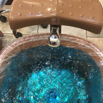 Nail Connections - Pedicure basin - Nail Salons Near Me - Niles, Michigan