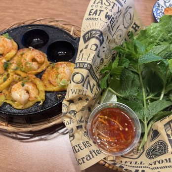 Me’s Kitchen - Banh khot - Vietnamese Near Me - Sacramento, California Me’s Kitchen - Banh khot - Vietnamese Near Me - Sacramento, California