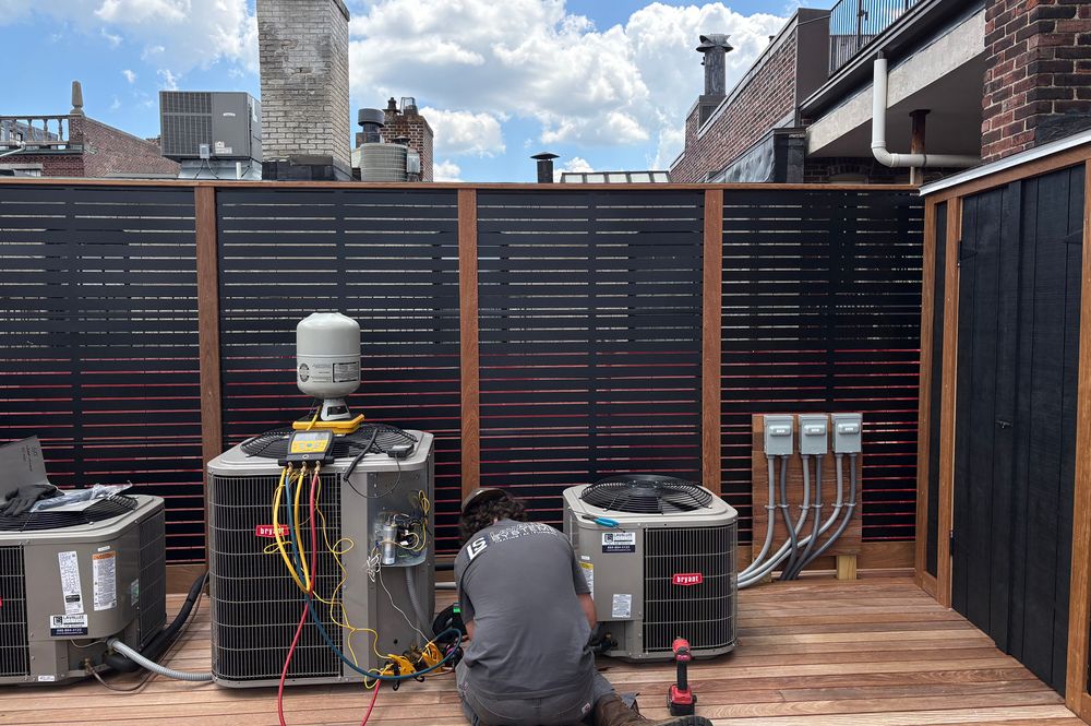 Slide of Lavallee Systems