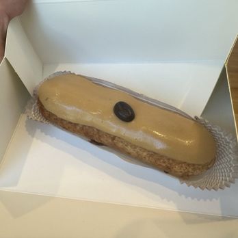 Praliné - Coffee Eclair - Coffee & Tea Near Me - Belmont, Massachusetts
