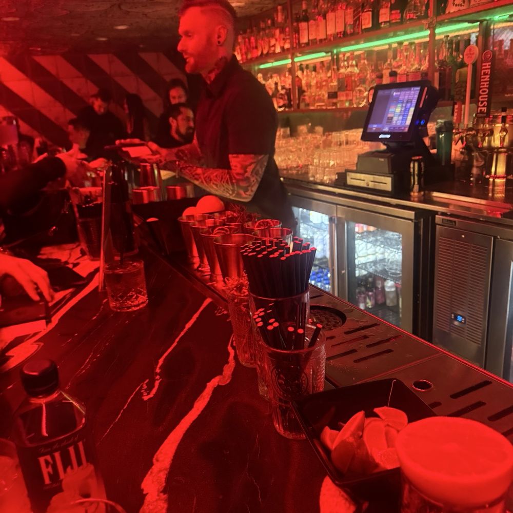 Madarae - Cocktail Bars Near Me - San Francisco, California