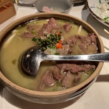Cheli - Stir Fried Beef with Pickled Mustard Greens - Shanghainese Near Me - New York, New York