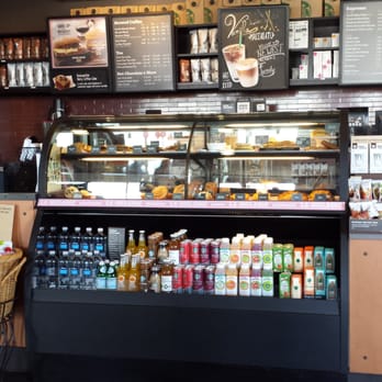 Starbucks - Coffee & Tea Near Me - Cedar Rapids, Iowa