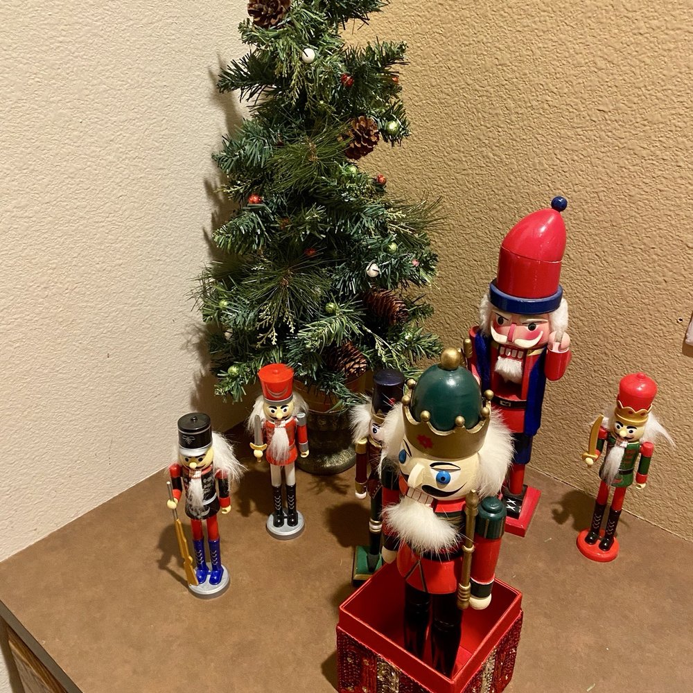 Lone Star Lights - Nutcracker room decor - Ziplining Near Me - Huntsville, Texas Lone Star Lights - Nutcracker room decor - Ziplining Near Me - Huntsville, Texas