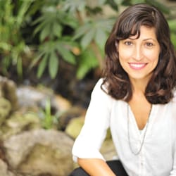 Marya Badiei - Maria Badeiei L.Ac.
Women's health / Orthopedics / Digestive disorders / Pain management
Rehabilitation Pilates
Qi Gong