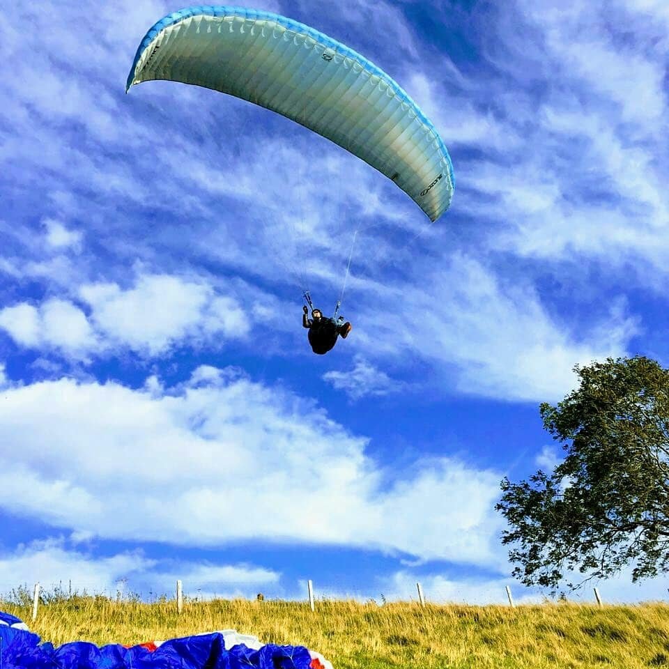 COTSWOLD PARAGLIDING Thrupp, Gloucestershire, United Kingdom Paragliding Phone Number Yelp