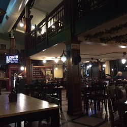 Brauhaus Espelkamp - ... die Einrichtung erwartet man in einem Brauhaus ...