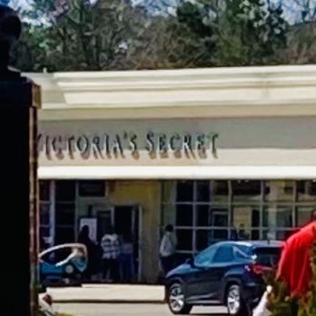 Victoria's Secret - Victoria's Secret Outlet, Williamsburg storefront - Lingerie Near Me - Williamsburg, Virginia Victoria's Secret - Victoria's Secret Outlet, Williamsburg storefront - Lingerie Near Me - Williamsburg, Virginia