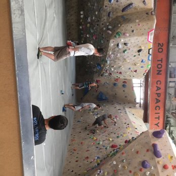 Mission Cliffs - Gyms Near Me - San Francisco, California
