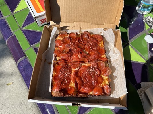 SquareHouse Pizza by null
