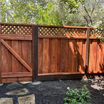 R&K Fencing Services - Board on Board Picture Frame Fence with privacy lattice - Fences & Gates Near Me R&K Fencing Services - Board on Board Picture Frame Fence with privacy lattice - Fences & Gates Near Me