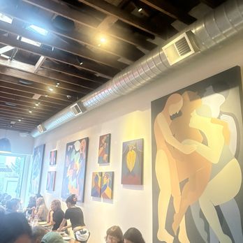 DAMNFiNE pizza - Nice artwork high ceilings - Pizza Near Me - San Francisco, California DAMNFiNE pizza - Nice artwork high ceilings - Pizza Near Me - San Francisco, California