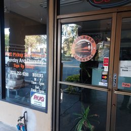 Store hours