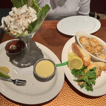 FishBones - Blue crab martini, scallops - Sushi Bars Near Me - Lake Mary, Florida